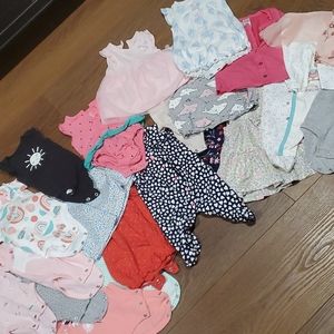 23 PIECE BABY GIRL LOT. 3 MONTH.. #4662